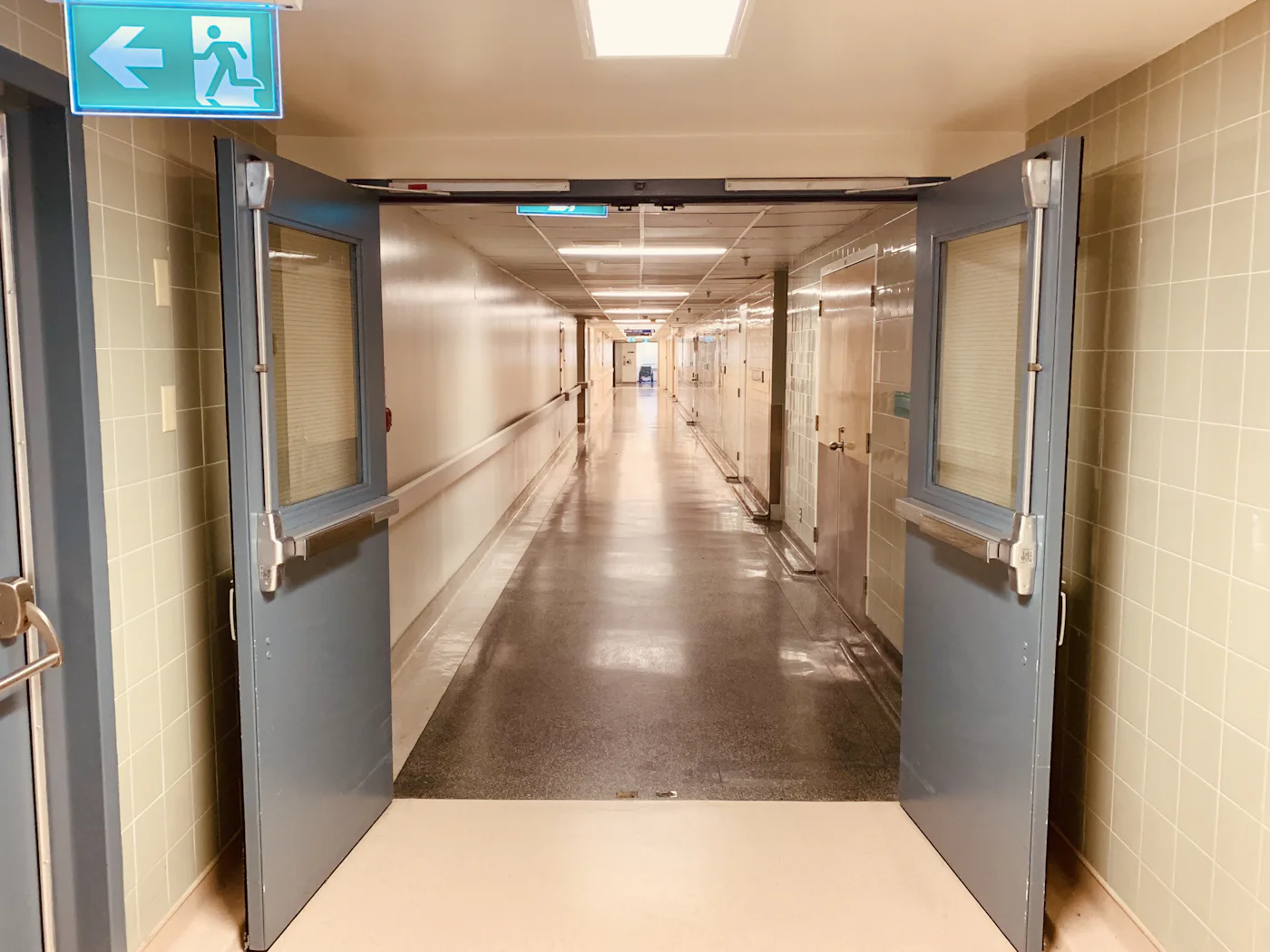 Commercial flooring installation
